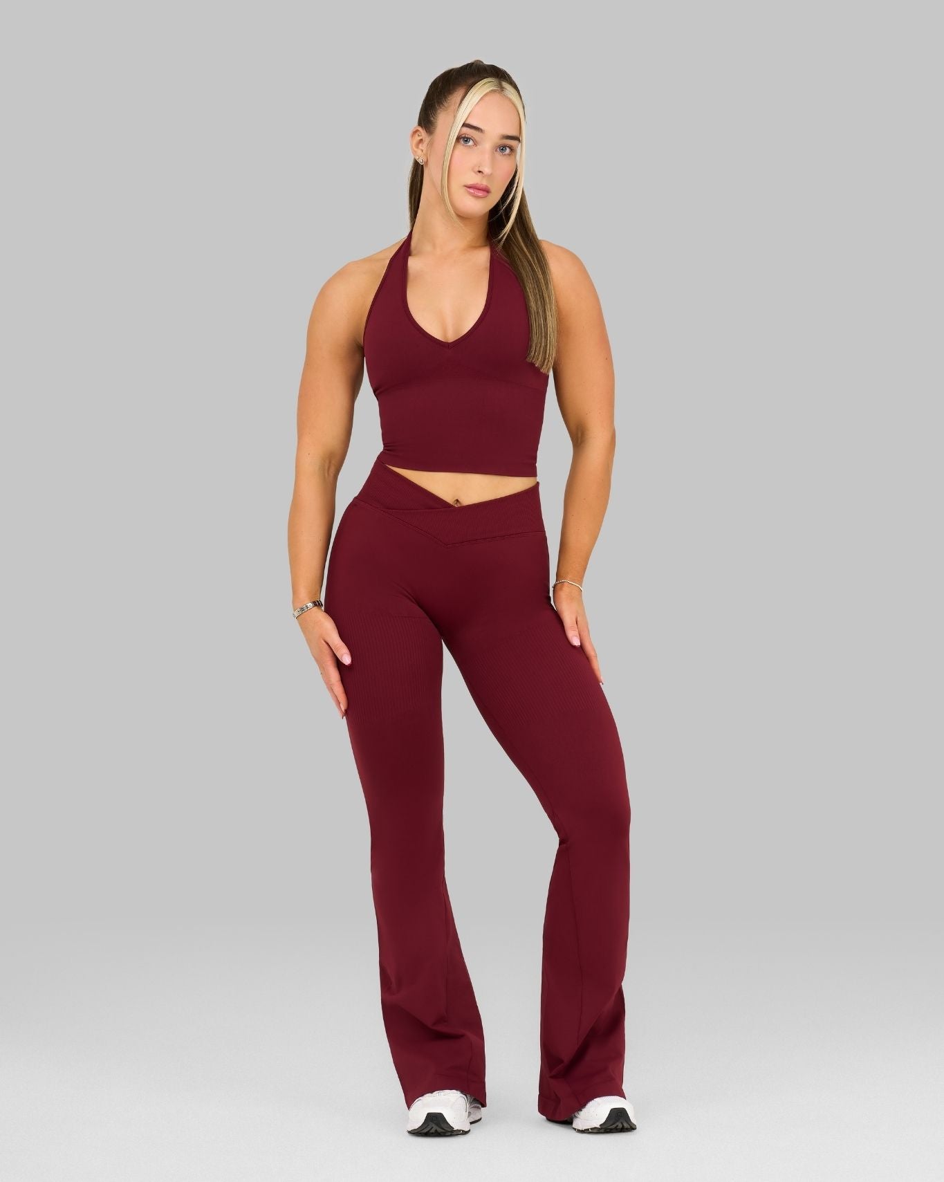 Elevate™ Sculpting Mid V-Waist Flare Leggings | Fine Wine