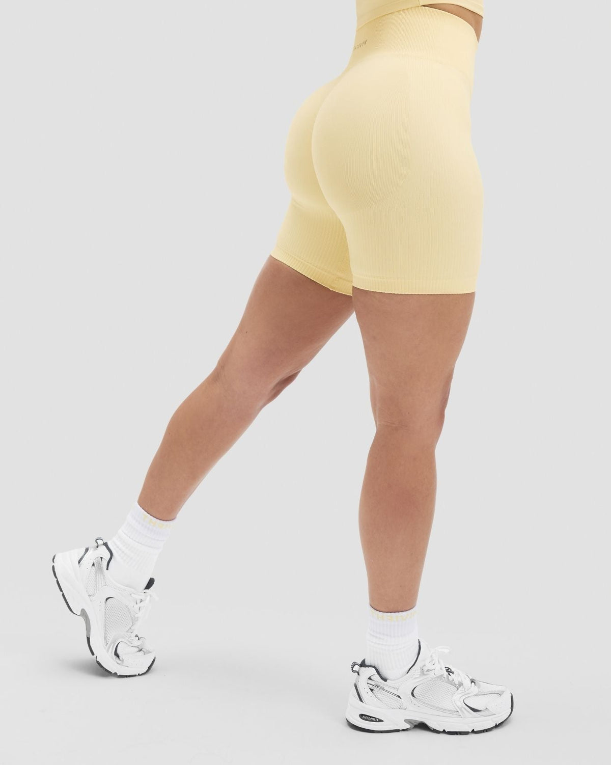 Elevate™ Sculpting High Waist Scrunch Shorts | Golden Butter