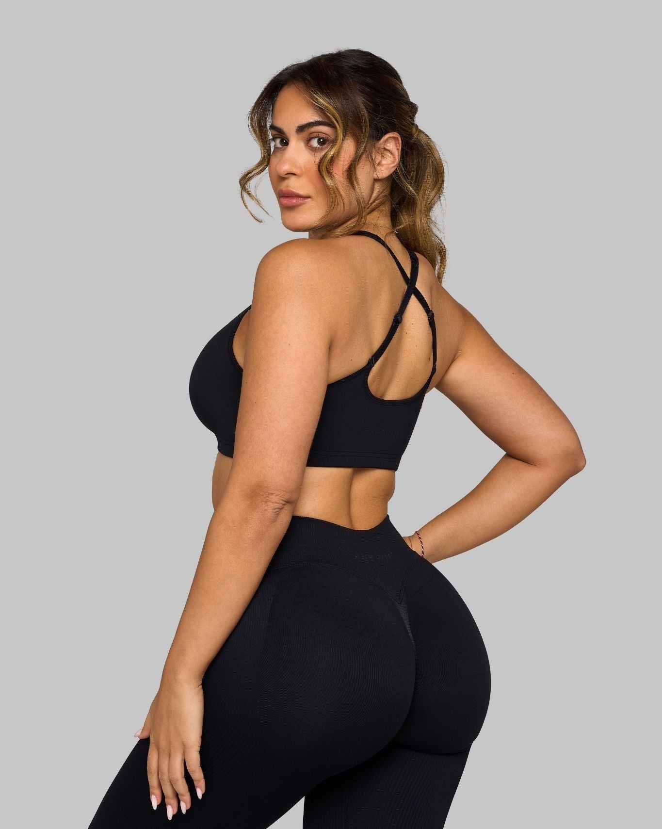 Elevate™ Sweetheart Impact Bra | Night Black