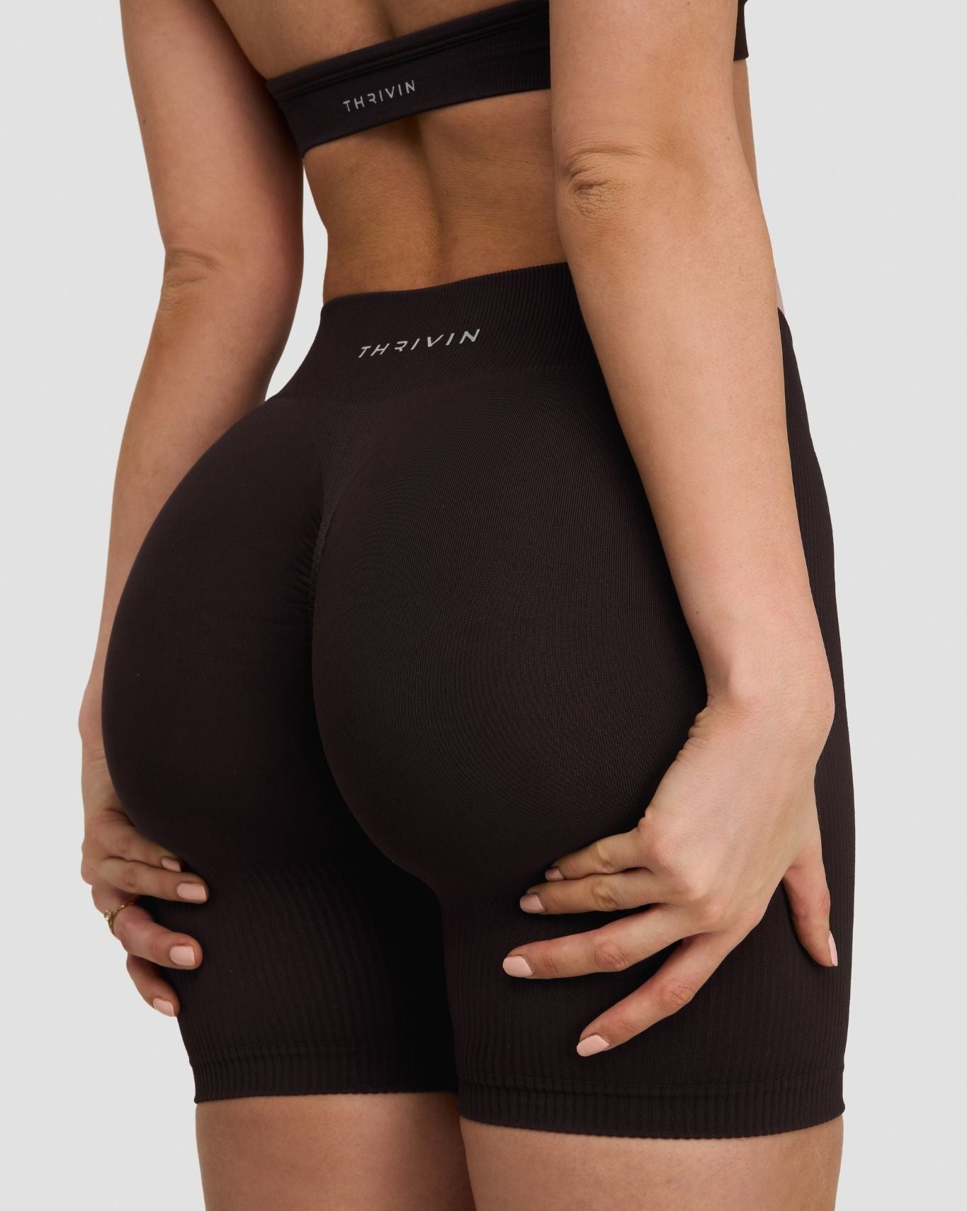 Elevate™ Sculpting Mid Waist Scrunch Shorts | Coffee