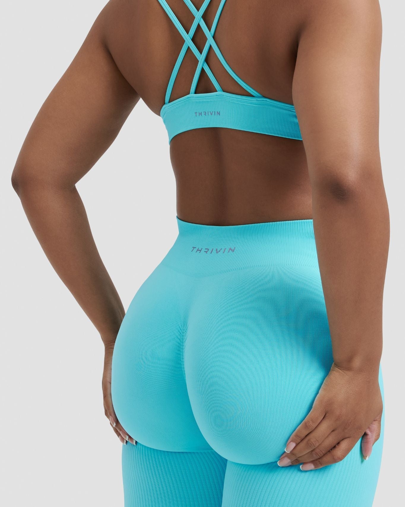 Elevate™ Sculpting Mid Waist Scrunch Leggings | Clear Tides