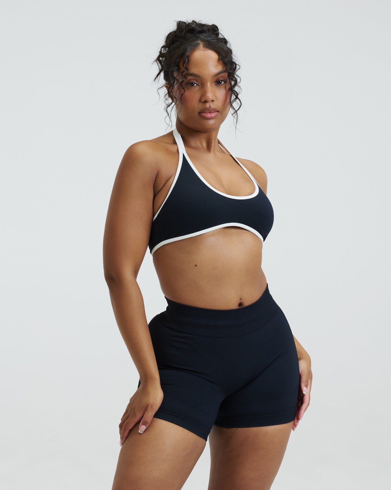 Elevate™ Sculpting Mid Waist Scrunch Shorter Shorts | Night Black