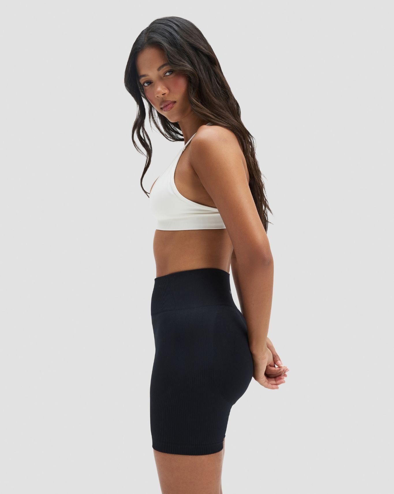 Elevate™ Sculpting High Waist Scrunch Shorts | Night Black