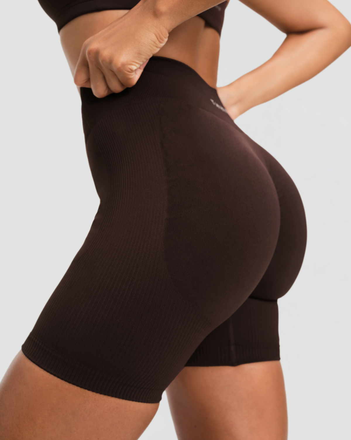 Elevate™ Sculpting Mid Waist Scrunch Shorts | Coffee