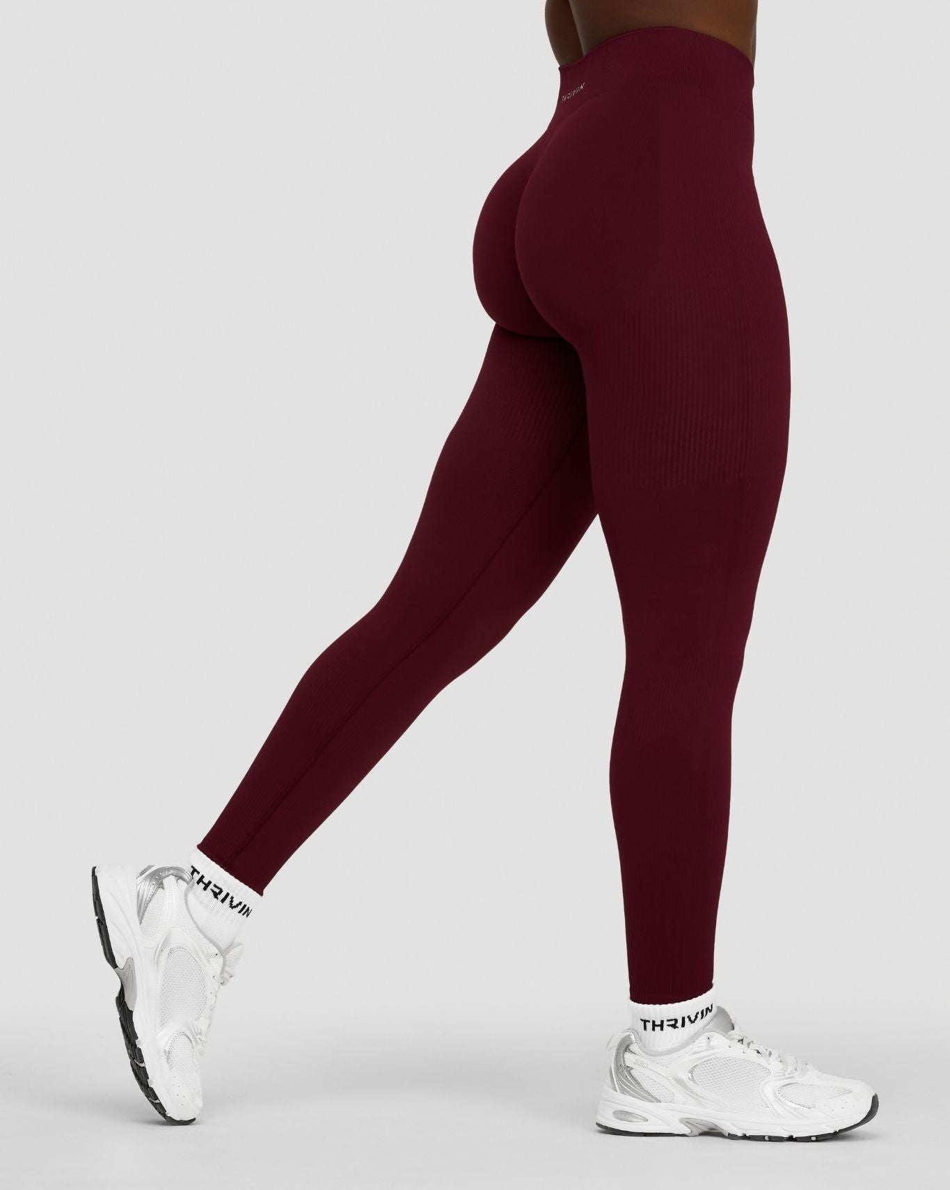 Elevate™ Sculpting Mid Waist Scrunch Leggings | Merlot