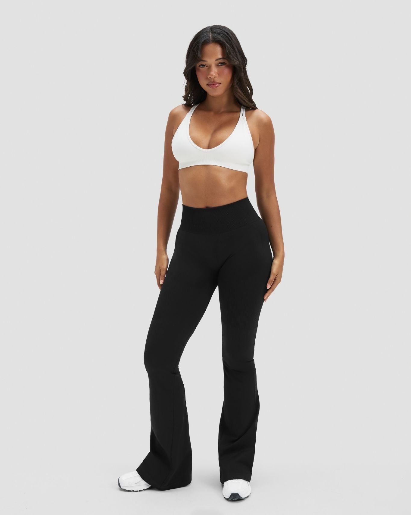 Elevate™ Sculpting High Waist Flare Leggings | Night Black