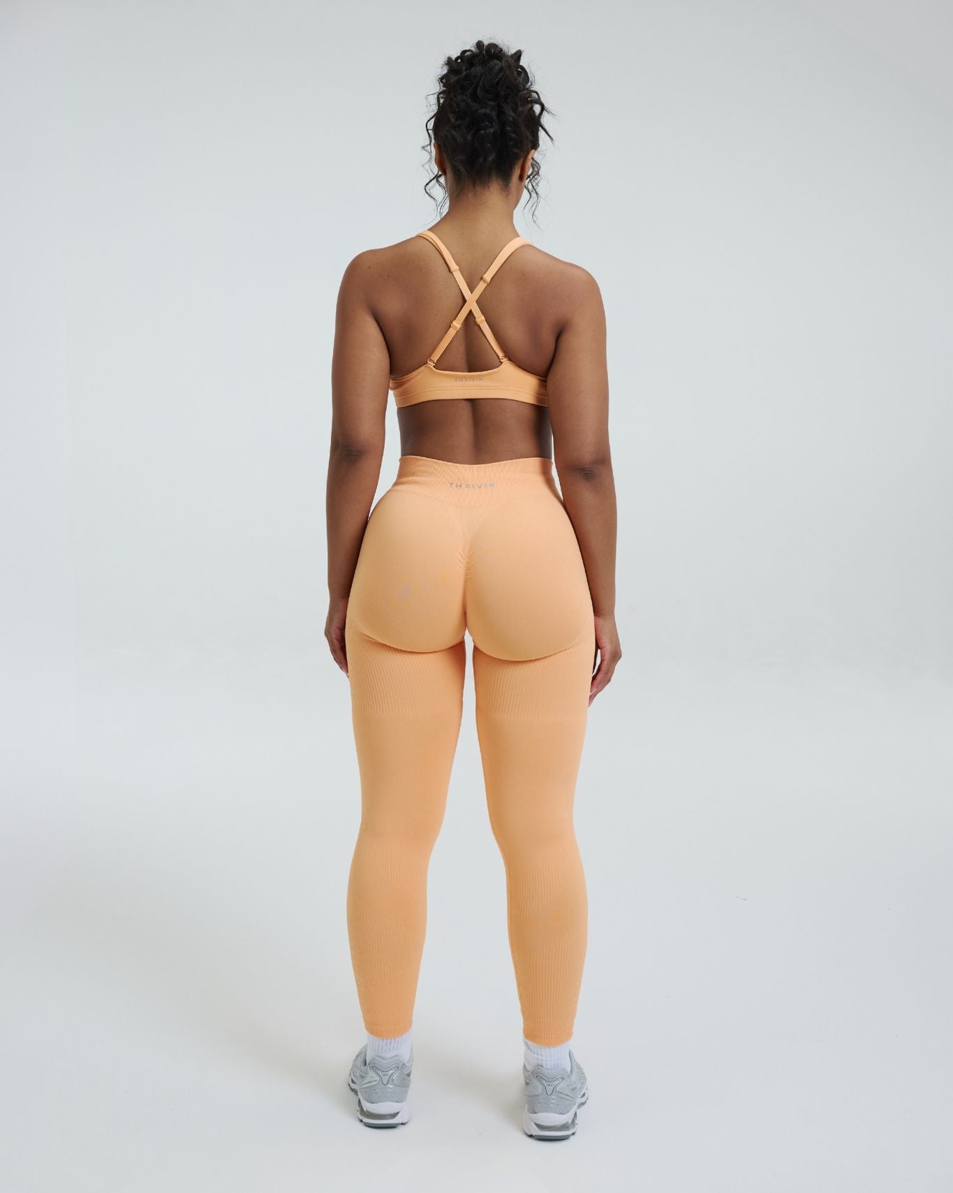 Elevate™ Sculpting Mid Waist Scrunch Leggings | Melon
