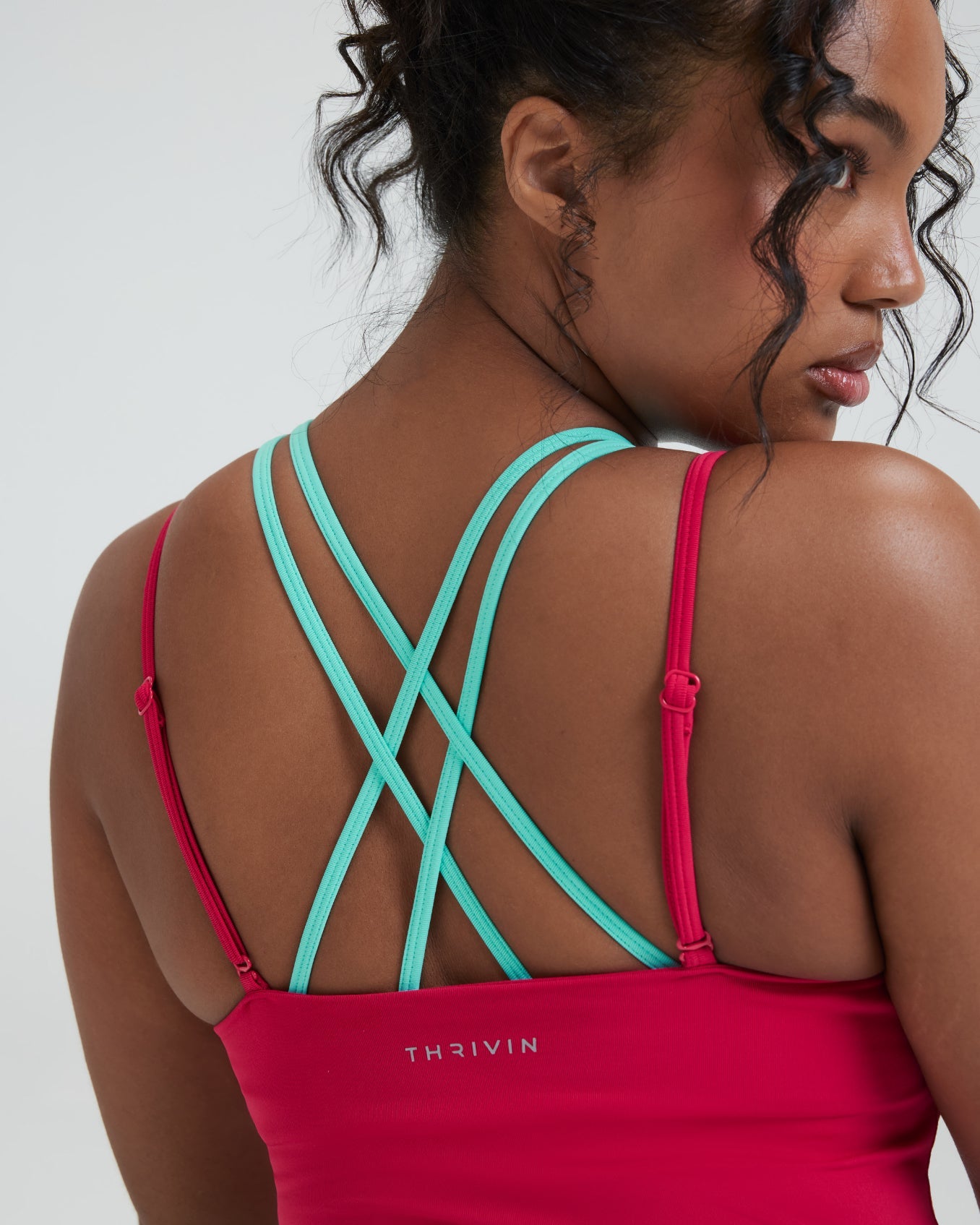 Elevate™ Sculpting Seamless Scoop Neck Cami | Strawberry