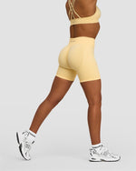 Elevate™ Sculpting Mid Waist Scrunch Shorts | Golden Butter