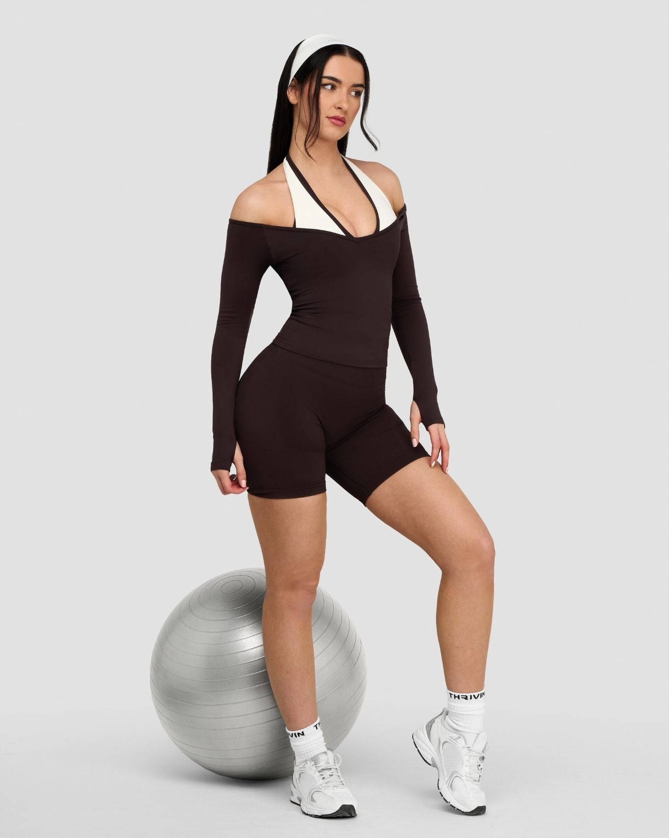 Elevate™ Sculpting Seamless V-Neck Top | Coffee