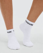 THRIVIN Mid Socks | Night Black