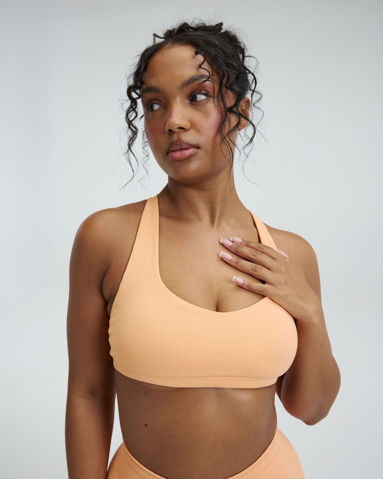 Elevate™ Sculpting Medium Impact Multiway Bra | Melon