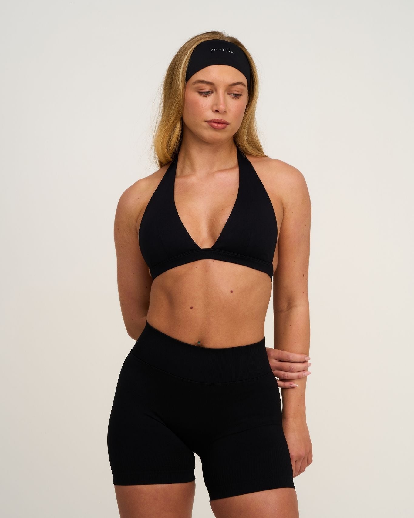 Elevate™ Sculpting Seamless V-Neck Halter Bra | Night Black