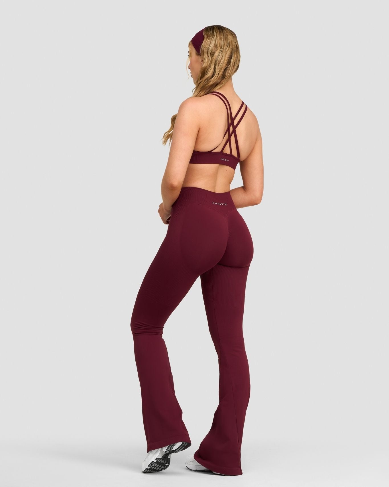 Elevate™ Sculpting Mid V-Waist Scrunch Flare | Merlot