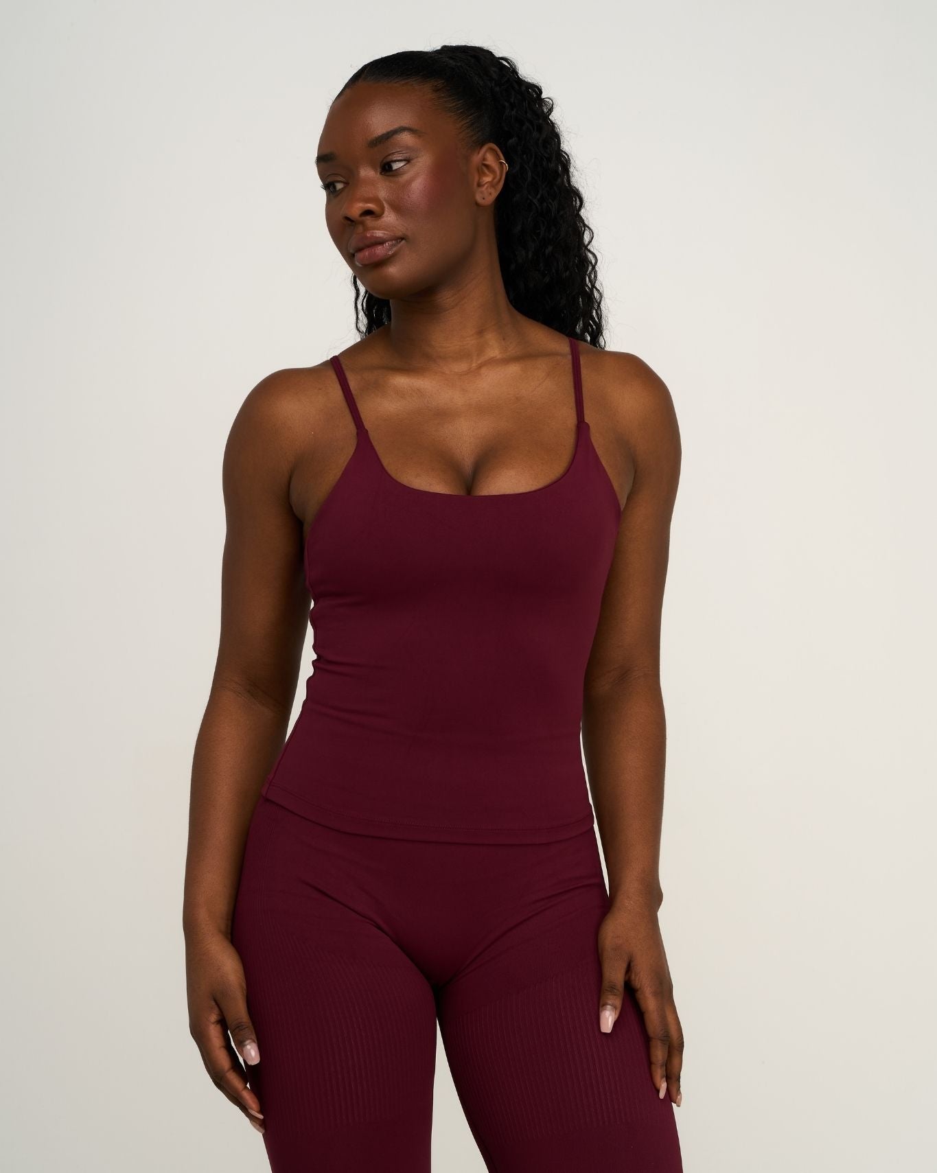 Elevate™ Sculpting Seamless Scoop Neck Cami | Merlot