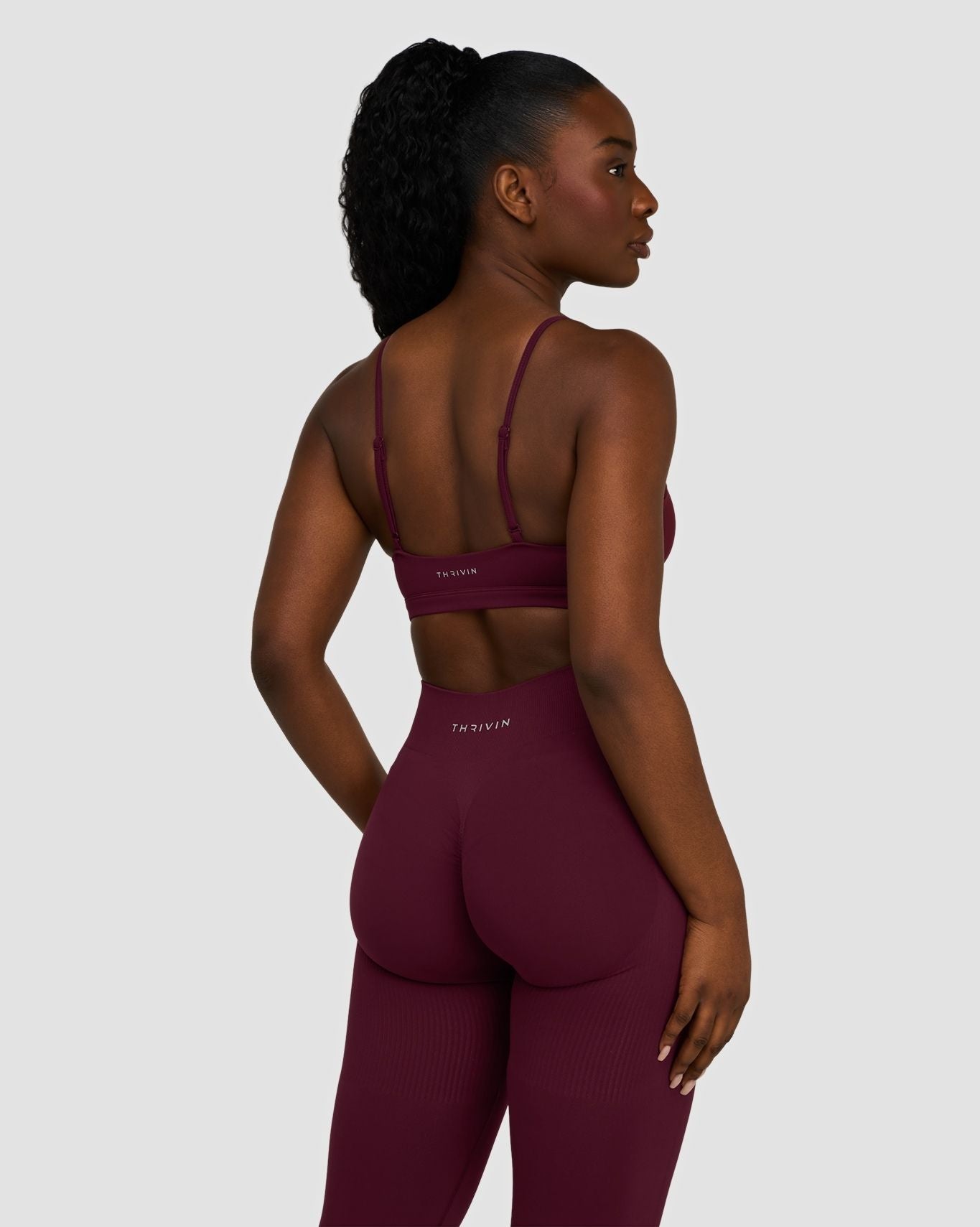 Elevate™ Sculpting Seamless Scoop Neck Bra | Merlot