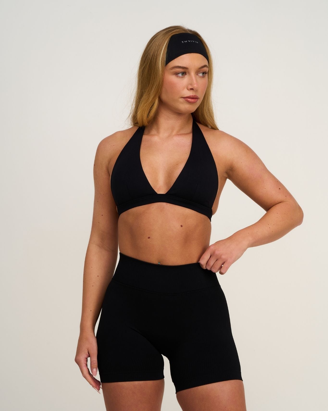 Elevate™ Sculpting Seamless V-Neck Halter Bra | Night Black