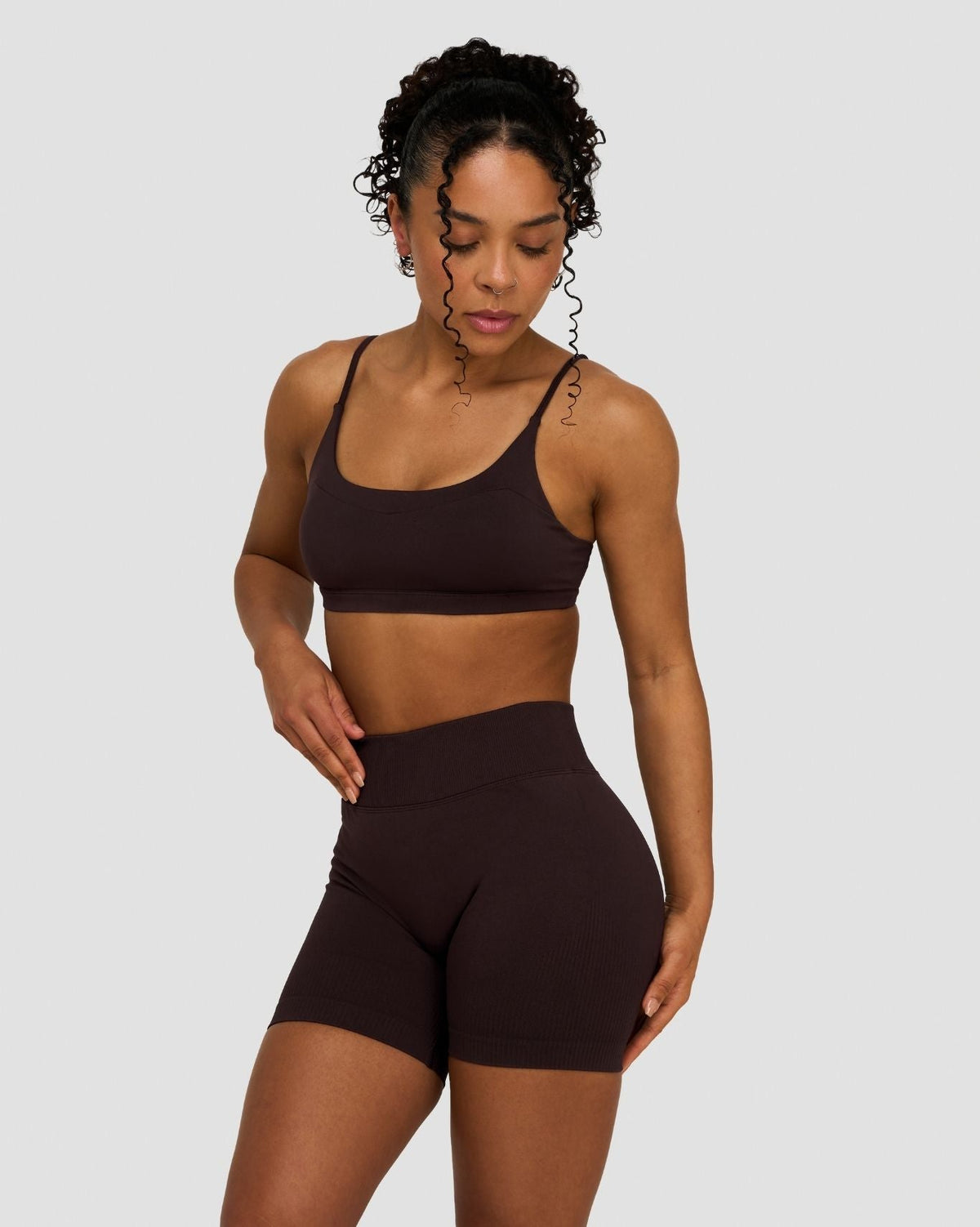 Elevate™ Sculpting Seamless Scoop Neck Bra | Coffee