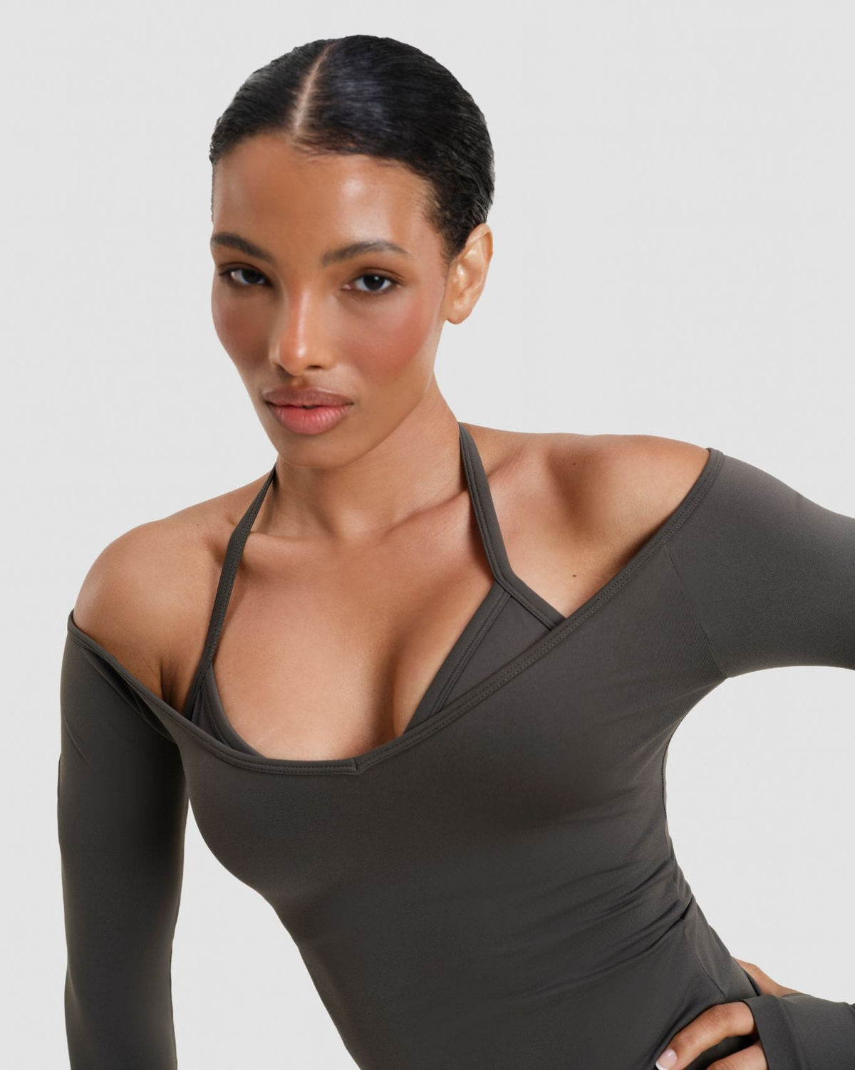 Elevate™ Sculpting Seamless V-Neck Top | Olive Green
