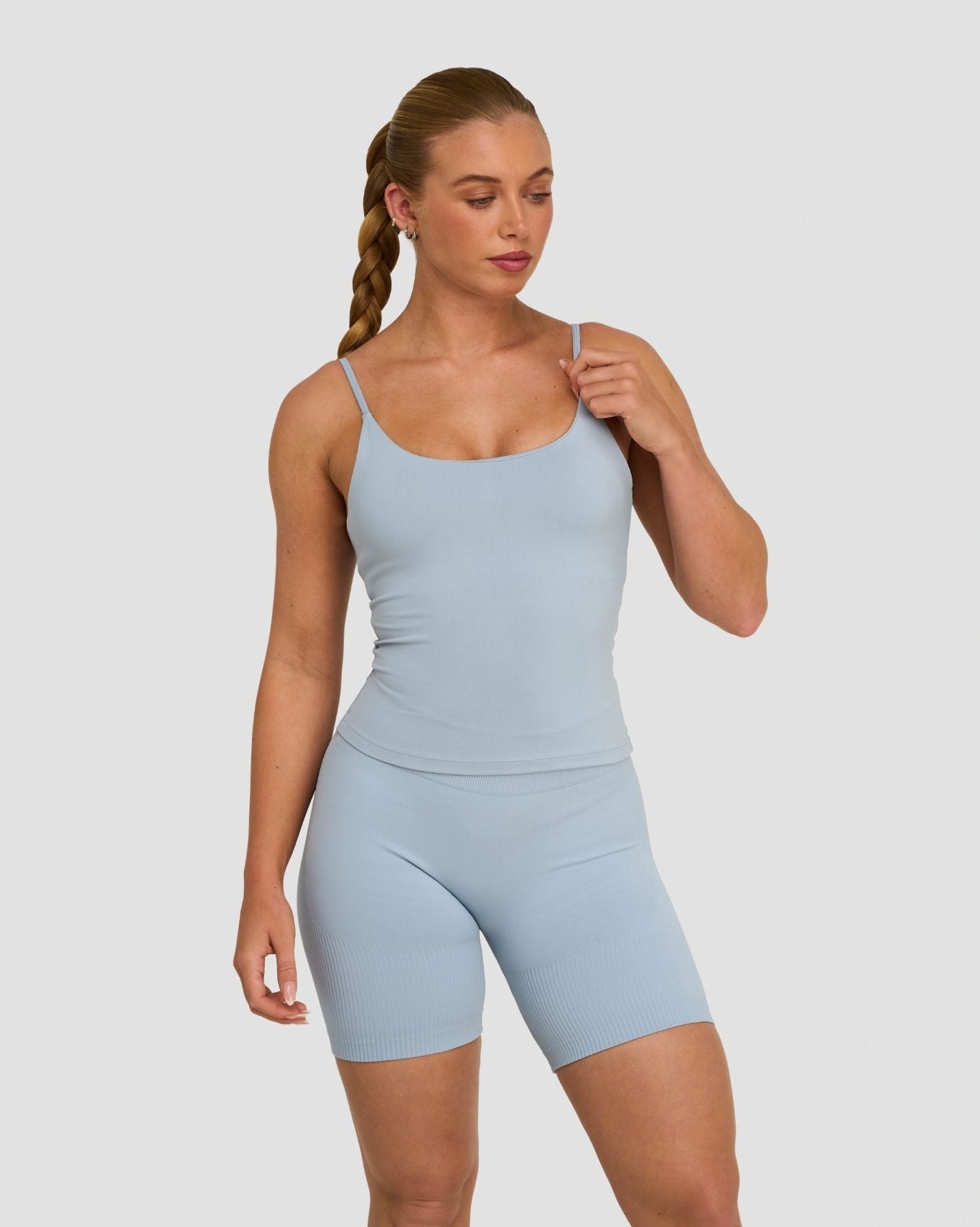 Elevate™ Sculpting Seamless Scoop Neck Cami | Blue Haze