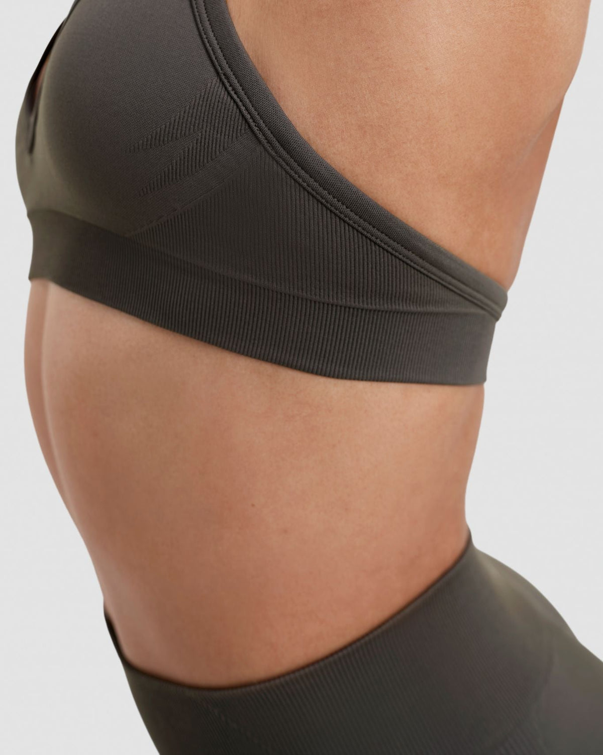 Elevate™ Sculpting Seamless Adjustable Halter Bra | Olive Green