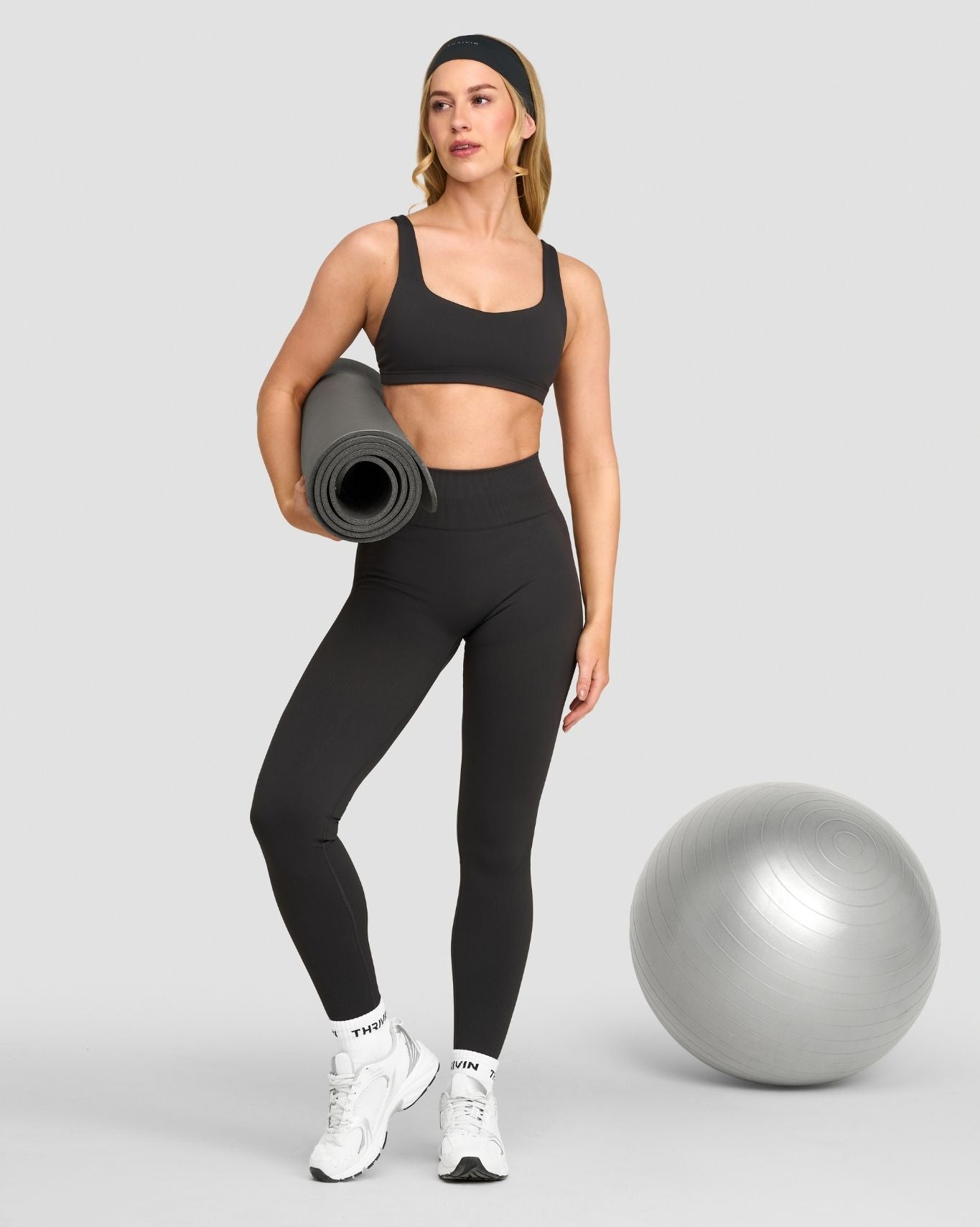 Elevate™ Sculpting Medium Impact Multiway Bra | Charcoal Grey